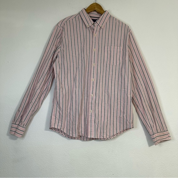 Aeropostale Y2K Men's Bottom Up Shirt Pink and Grey Stripes in Size M - Picture 2 of 12